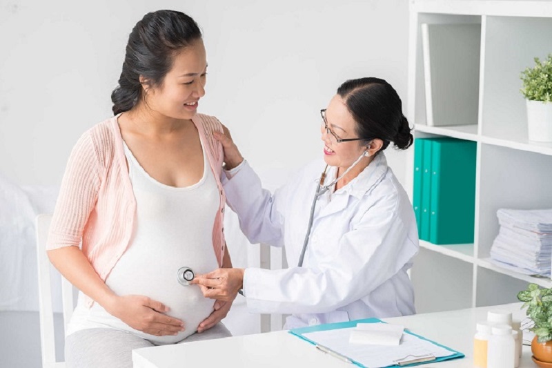Mẹ bầu an tâm mách nhau lựa chọn biện pháp chăm sóc sức khỏe tại nhà